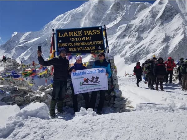 Manaslu Circuit with Serang Gompa Trek